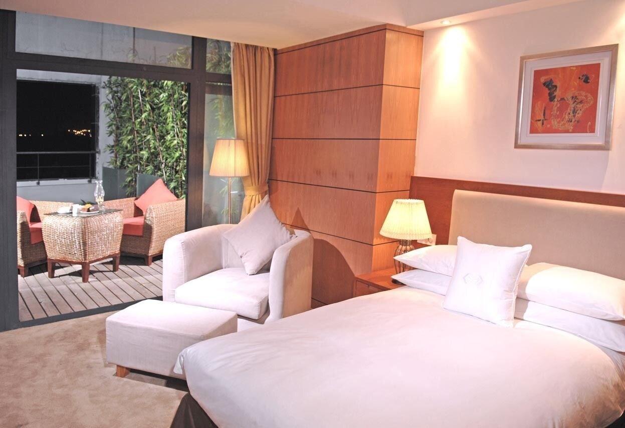 Gloria Plaza Hotel Kangqiao Шанхай Номер фото